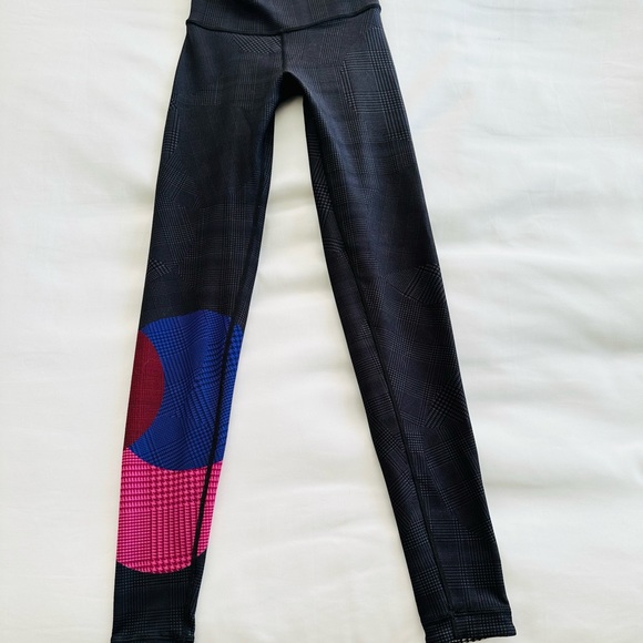 Peloton x WITH Topsy Turvy High Rise Reversible Leggings XS - Picture 2 of 10